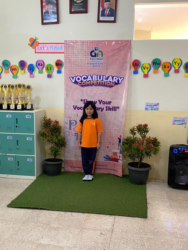VOCABULARY COMPETITION DARUL HIKAM KINDERGARTEN &amp; PRE-K