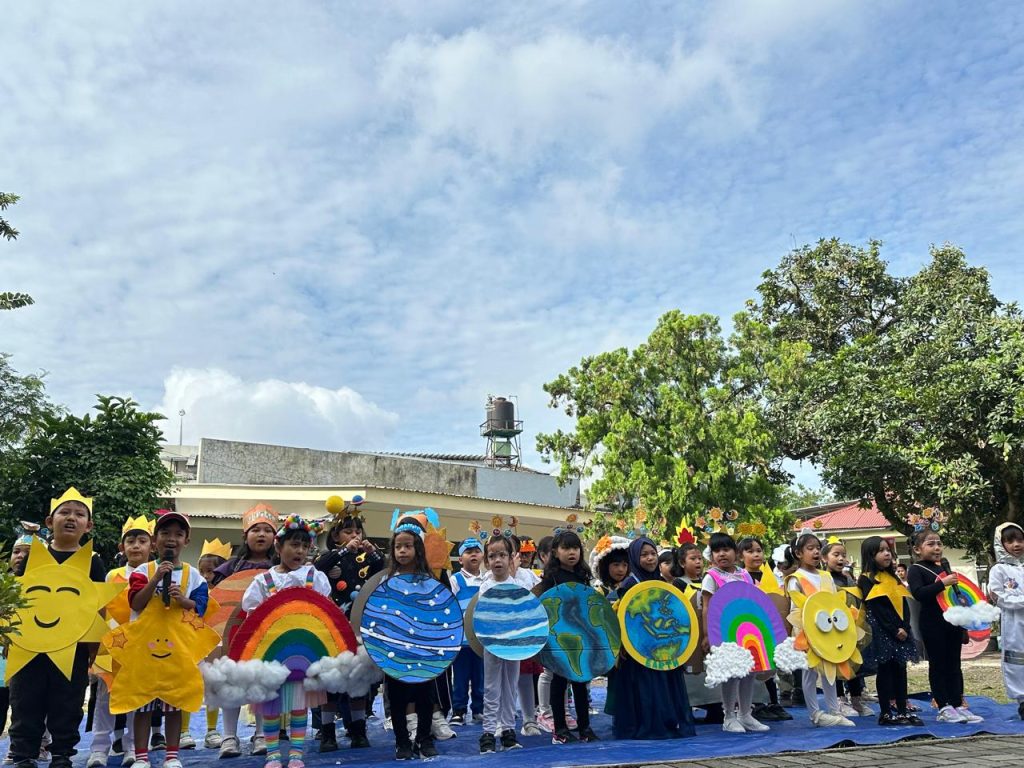 Adventure of the Universe Darul Hikam Kindergarten &amp; Pre-K Bandung